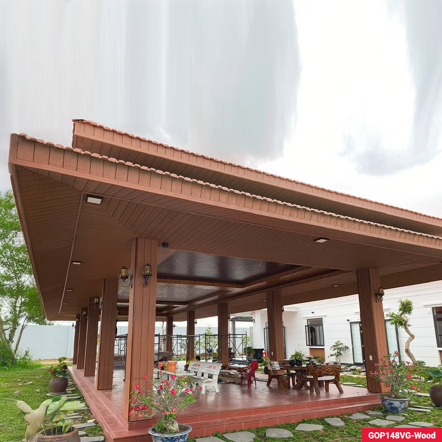 hinh-thuc-te-tam-op-go-nhua-gop148vg-wood-12052025