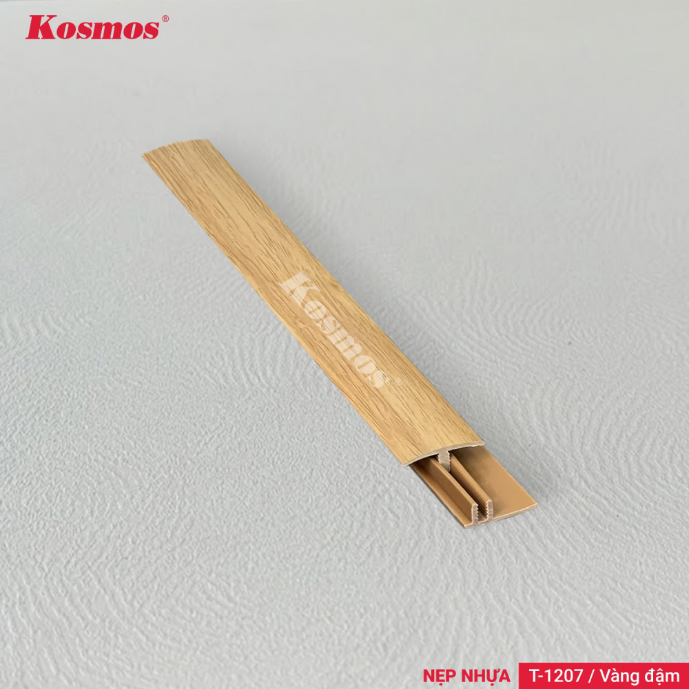 Nẹp nhựa chữ T T-1207 vàng đậm là phụ kiện nối sàn gỗ chuyên dụng 