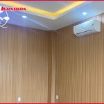 thumbnail cách veek sinh tấm nhựa giả gỗ ốp tường