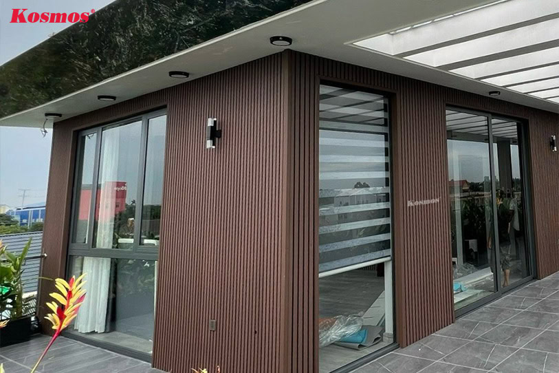 Ốp tường bằng gỗ nhựa