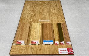 Sàn gỗ Kosmos M194 với phụ kiện