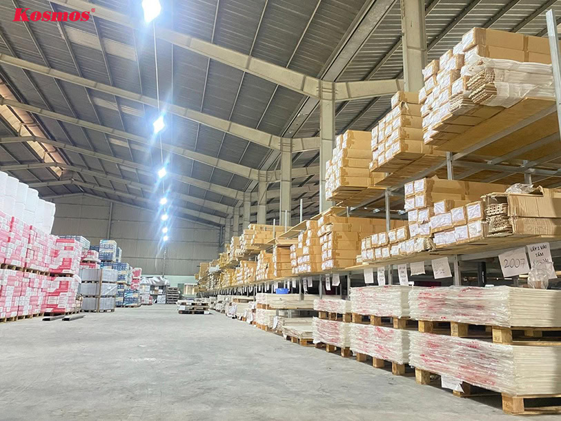 Tổng kho Kosmos có đa dạng vật liệu trang trí từ nhựa PVC