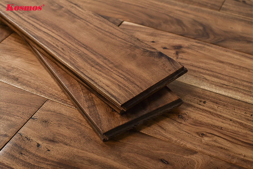 Mỗi loại sàn gỗ sẽ có những đặc điểm khác nhau cần tìm hiểu kỹ để lắp đặt cho đúng khu vực nhằm tăng tuổi thọ của sản phẩm