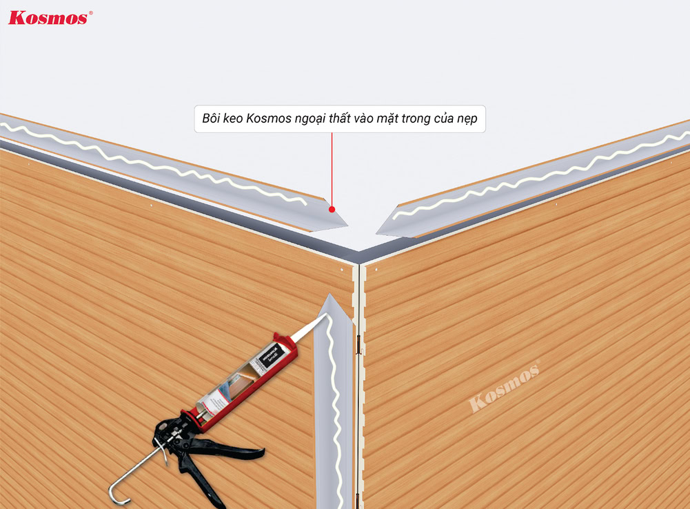 Bôi keo Kosmos ngoại thất lên nẹp V