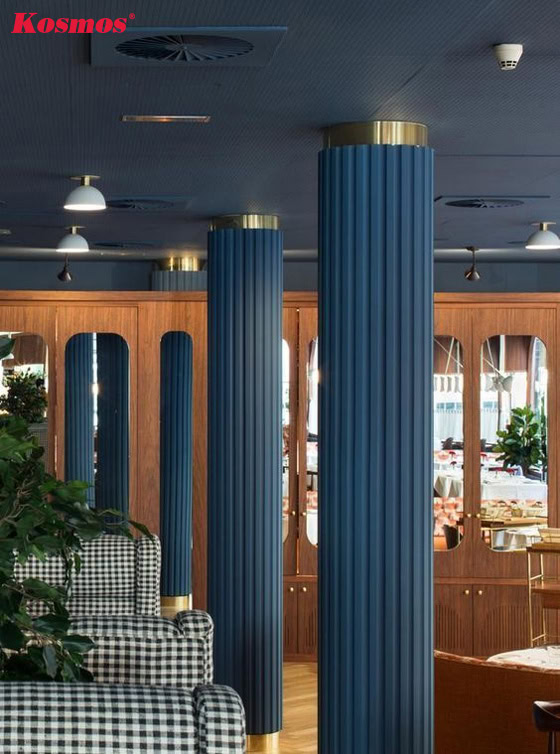 Trang trí cột với tấm nhựa lam sóng xám xanh đậm