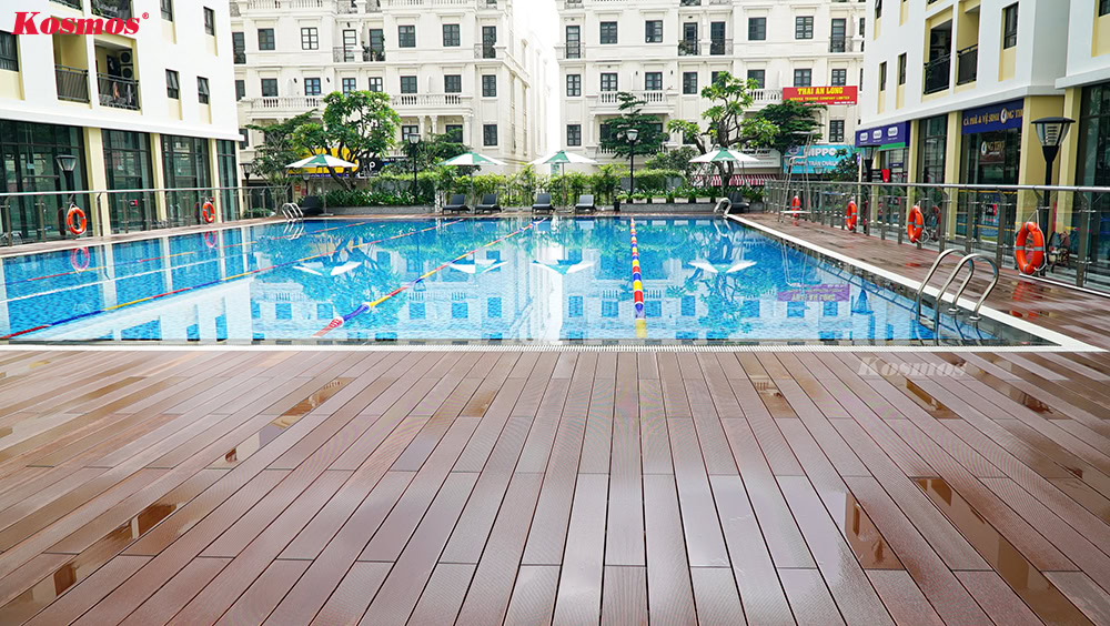 Sàn hồ bơi từ gỗ nhựa 1 lớp