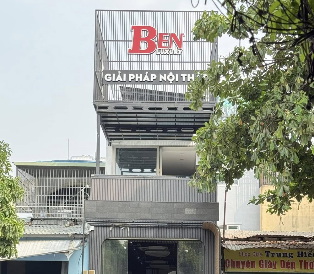 Cửa hàng đại lý Benluxury