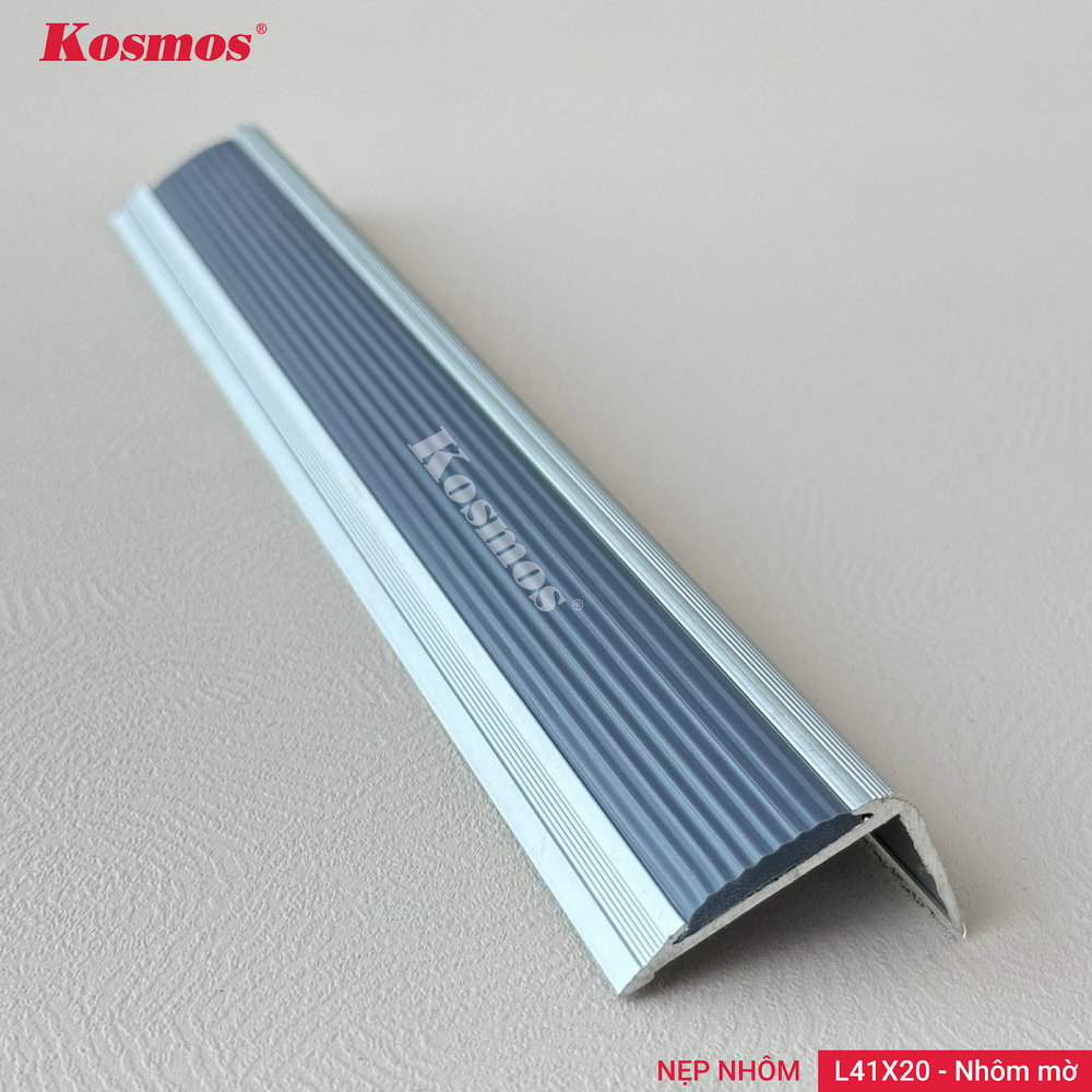 Nẹp chống trượt L41X20-NM màu nhôm mờ Kosmos Nẹp chống trượt L41X20-NM màu nhôm mờ Kosmos