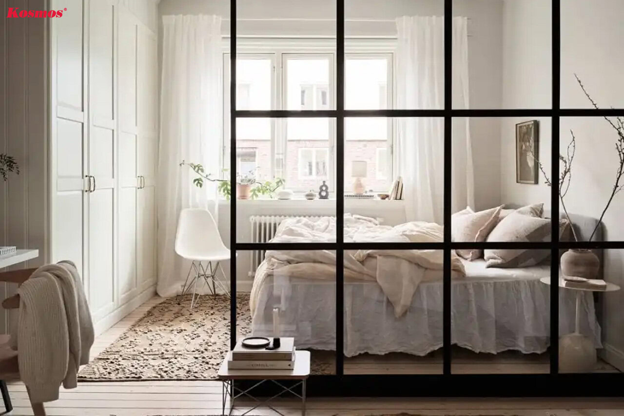 Phòng ngủ nhà ở ngăn không gian bằng vách kính nhôm – kính