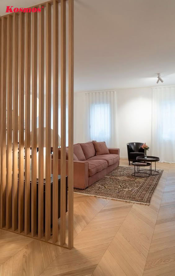 Thiết kế bức vách ngăn phòng khách bằng thanh lam gỗ