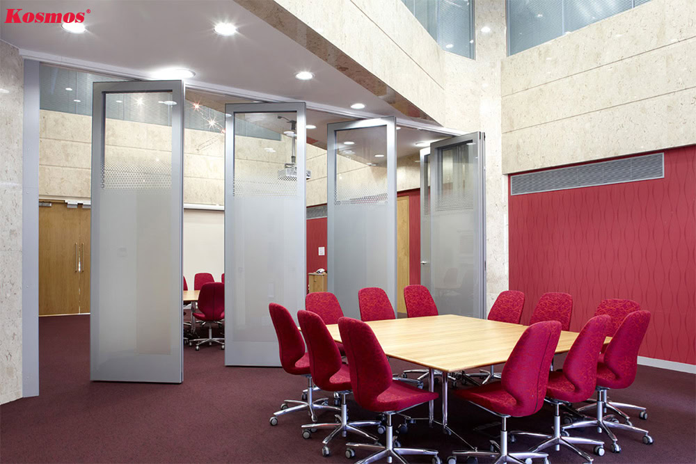 Vách kính di động mang lại sự thuận tiện và linh hoạt trong sử dụng Vách kính di động mang lại sự thuận tiện và linh hoạt trong sử dụng