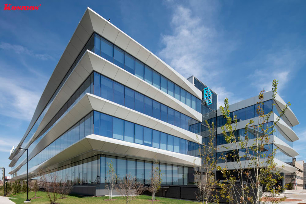 Ốp tấm alu mặt tiền cho tòa nhà văn phòng