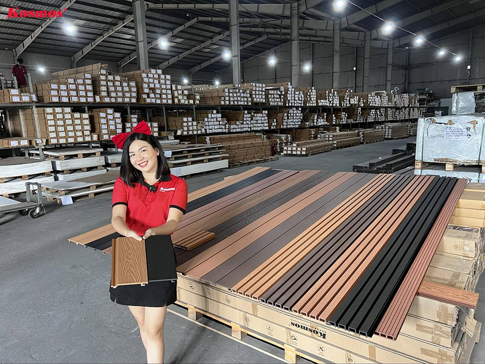 Tấm nhựa composite với bột gỗ