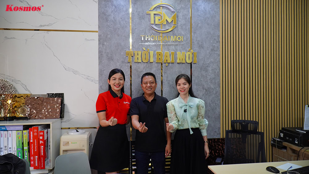 Kim Hoa Kosmos và Anh Chị Đại lý Thời Đại Mới