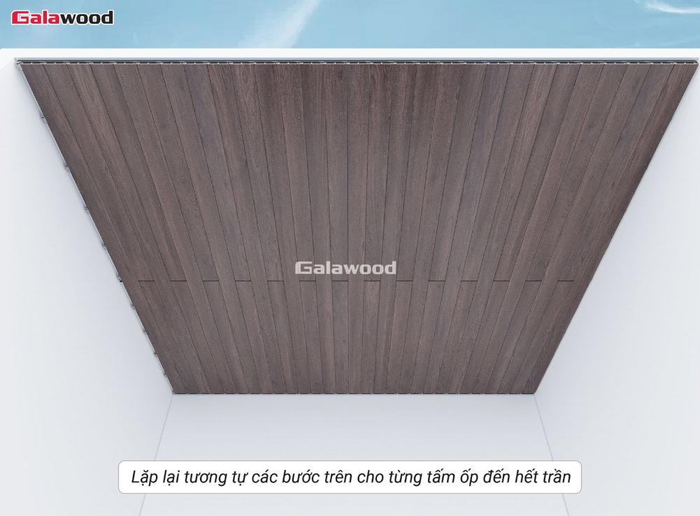 Thực hiện thao tác lắp tấm ốp nhựa ASA G-OP112X16 đến hết trần