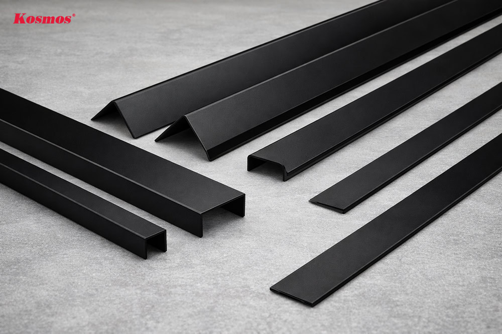 Bộ sưu tập nẹp nhựa màu đen