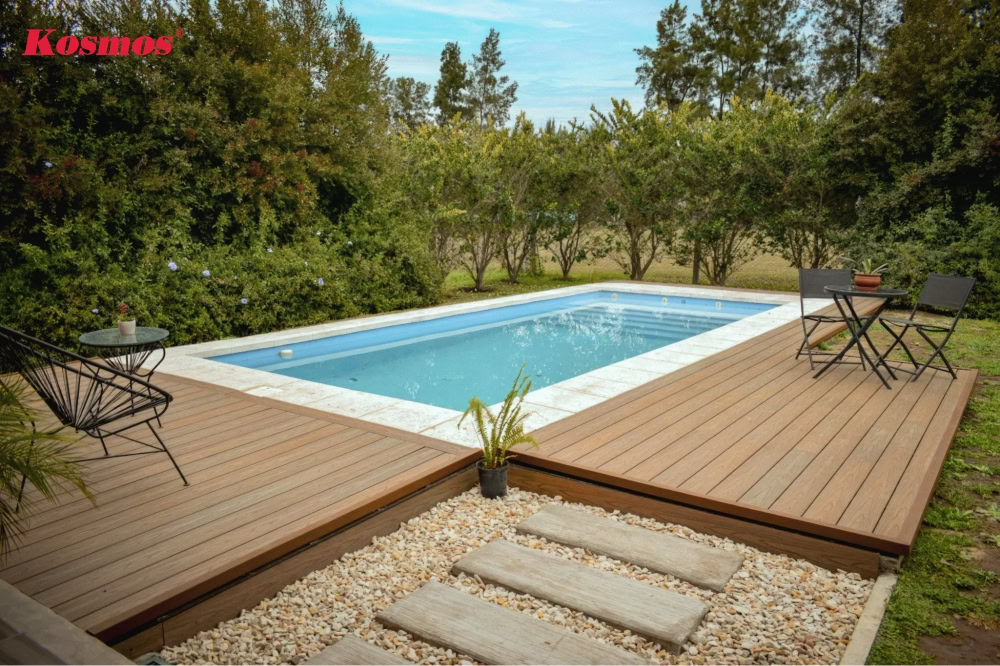 Dòng nẹp V gỗ nhựa 2 da có khả năng chống mài mòn và trầy xước tốt