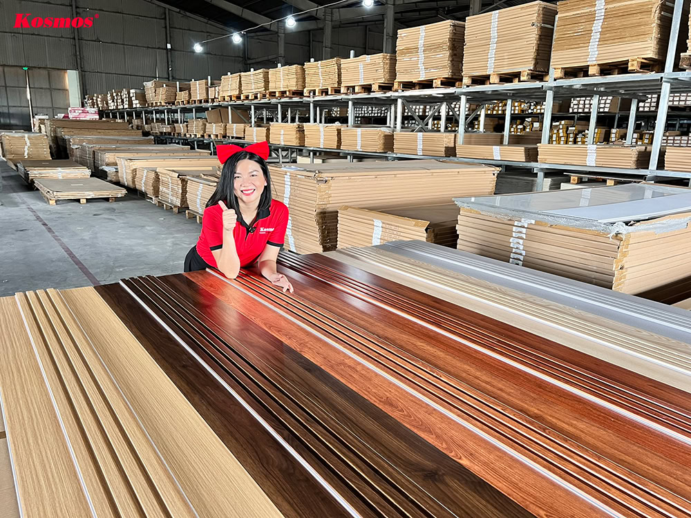 Kosmos phân phối các dòng tấm ốp nhựa giả gỗ đẹp