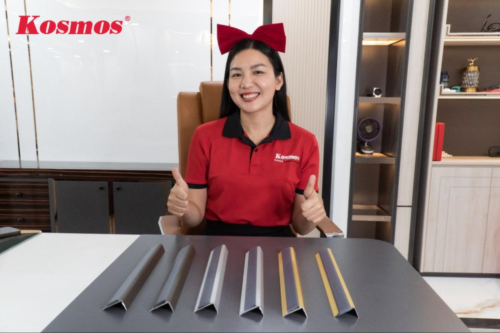 Kosmos Việt Nam cung cấp 3 gam màu nẹp mũi bậc cầu thang đẹp, bền