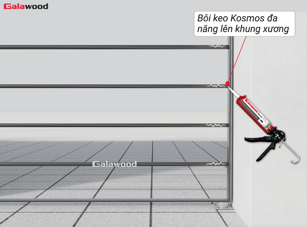Ốp dọc cổng G-OP112X16: Bôi keo Kosmos đa năng vào thanh xương