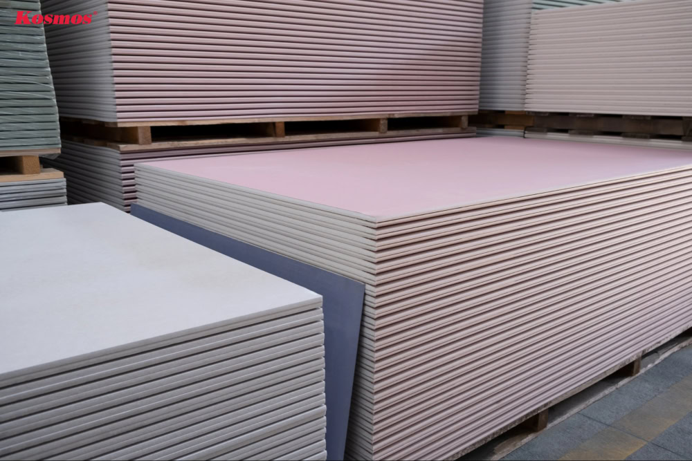 Tấm thạch cao cách nhiệt được sản xuất từ khoáng chất canxi sunfat ngậm nước