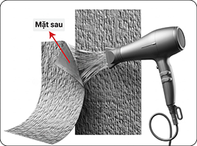 voi-goc-cong-dung-may-say-toc-hoac-sung-thoi-hoi-nong-say-nhe-vao-mat-sau-tam-de-tang-do-deo-truoc-khi-op