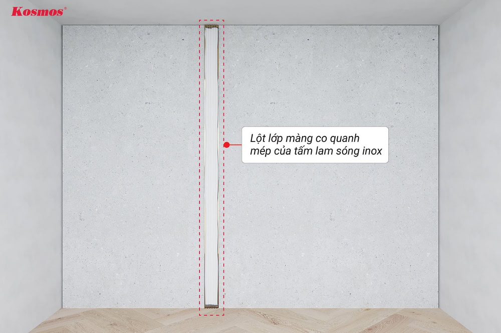 Xé lớp màng bảo vệ bề mặt quanh mép tấm ốp