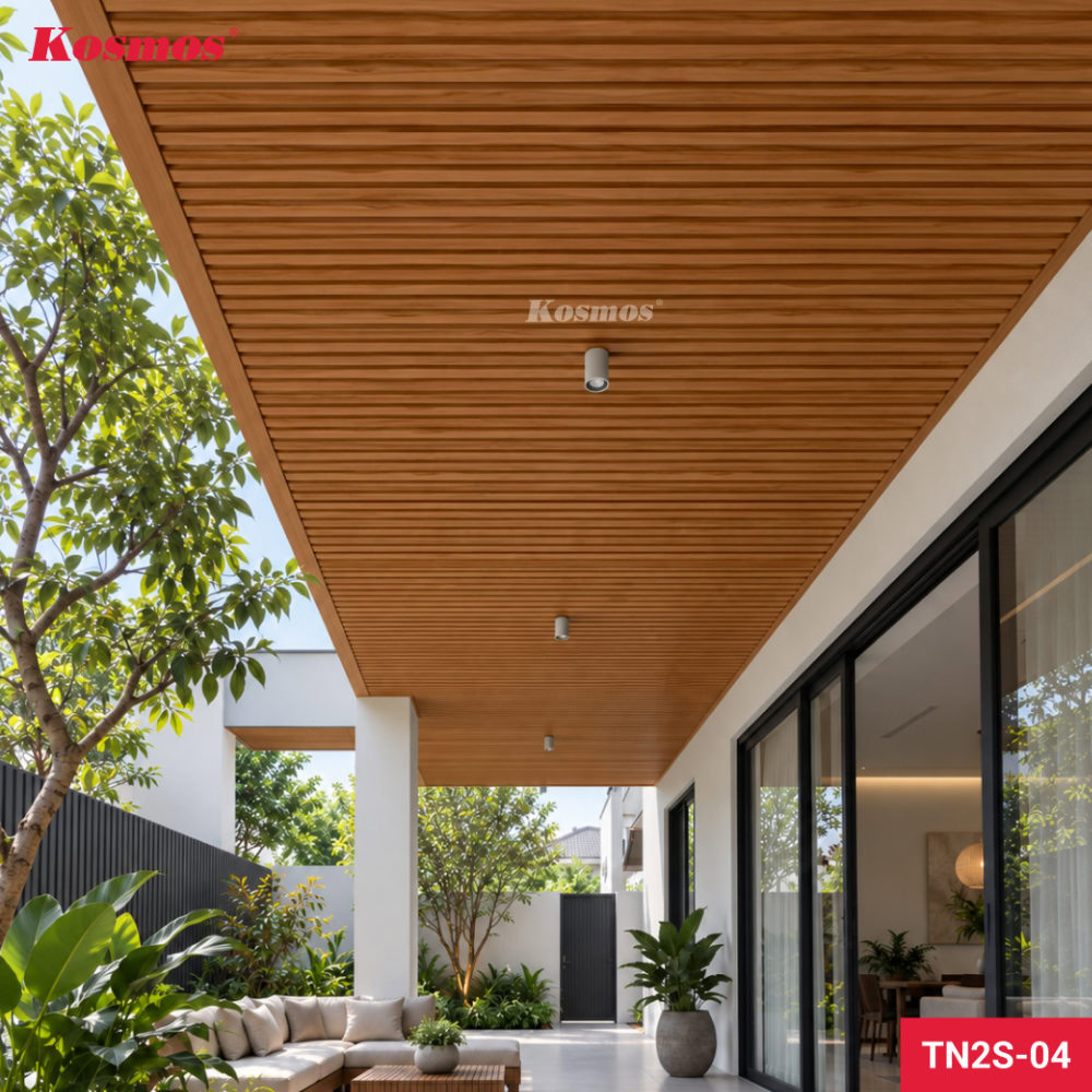 Ứng dụng trần whom 2 màu vân gỗ cam cánh gián TN2S-04 vào công trình thực tế