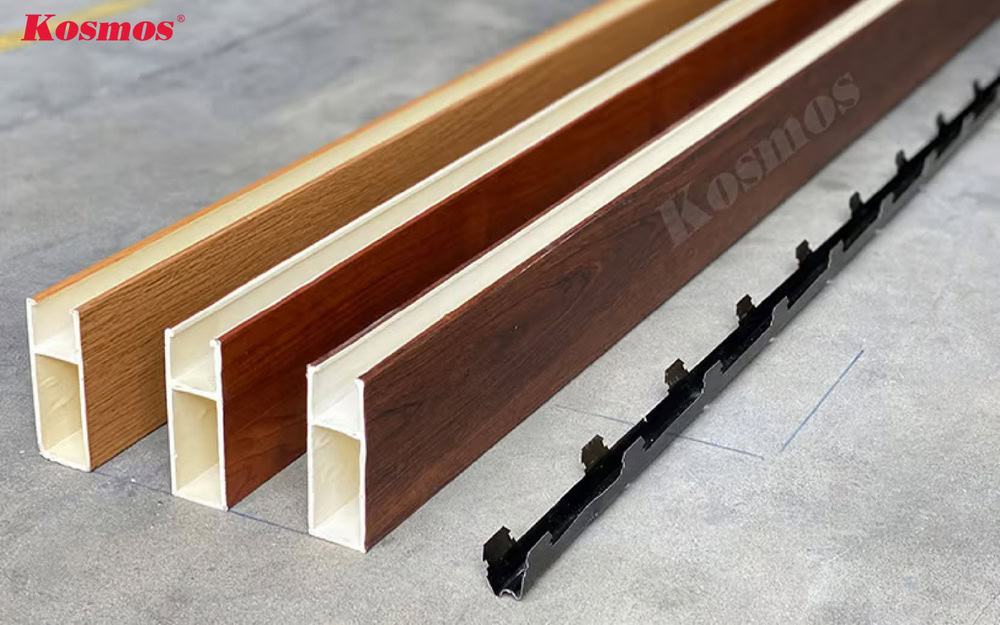 Thanh xương treo đi kèm với hệ thanh nan trần nhựa Thanh xương treo đi kèm với hệ thanh nan trần nhựa