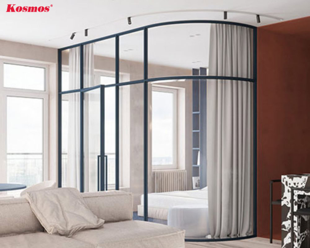Ngăn phòng ngủ và phòng khách bằng vách nhôm kính bo cong