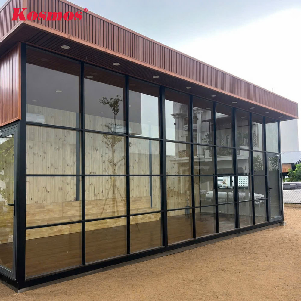 Tấm trần panel tôn xốp ốp trang trí, hỗ trợ cách nhiệt, chống nóng cho công trình ngoài trời Tấm trần panel tôn xốp ốp trang trí, hỗ trợ cách nhiệt, chống nóng cho công trình ngoài trời