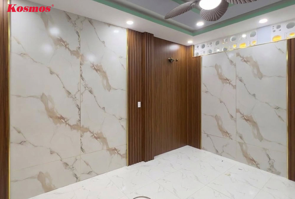Hình công trình thi công tấm ốp than tre vân đá marble phủ UV trang trí phòng khách tại Tỉnh Vĩnh Long (T7.2026)