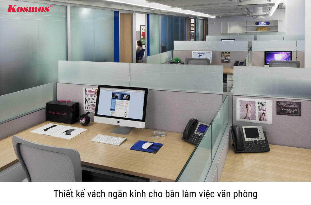 Thiết kế vách ngăn kính cho bàn làm việc văn phòng