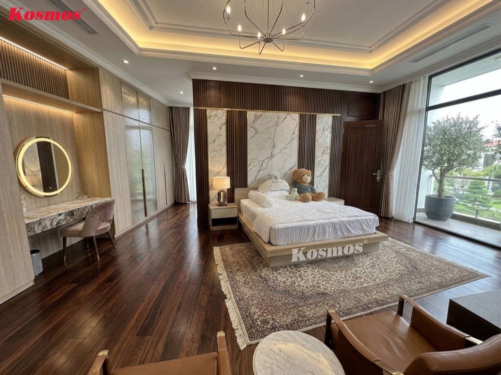 Hình 2 công trình thi công sàn engineered 3 lớp dày 18mm tại biệt thự 140m² phường Bình Thạnh tháng 4/2025 Hình 2 công trình thi công sàn engineered 3 lớp dày 18mm tại biệt thự 140m² phường Bình Thạnh tháng 4/2025